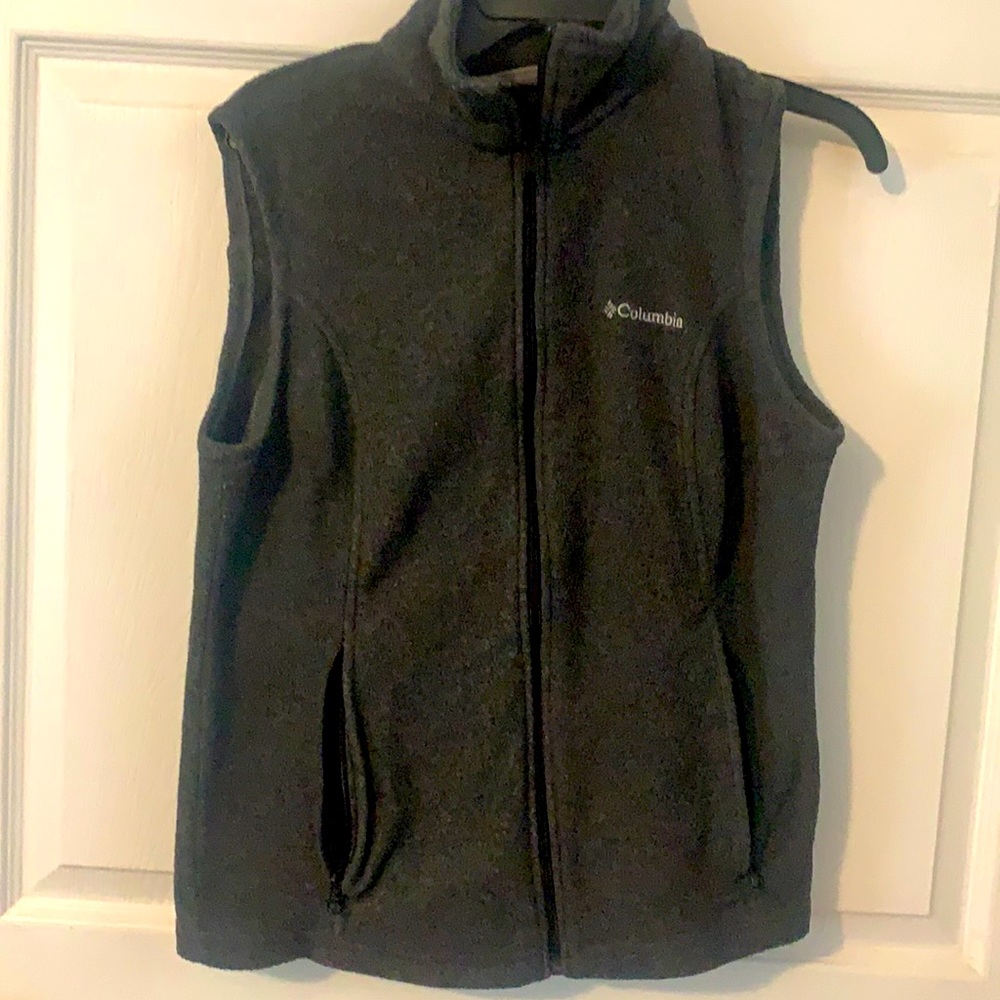 Grey Columbia vest